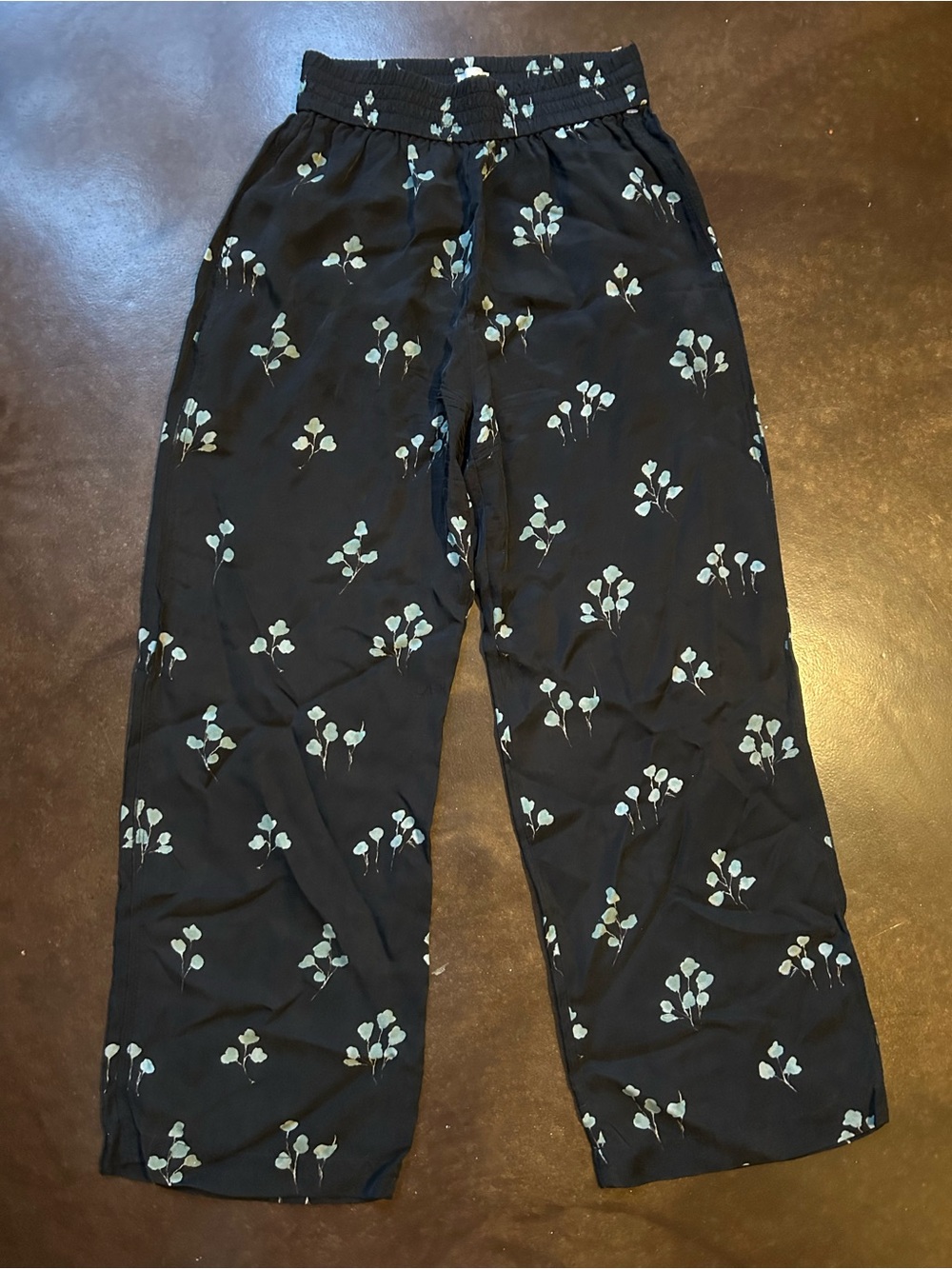 Wilfred- Aries cupro wide leg pant- black and blue floral- size xxs